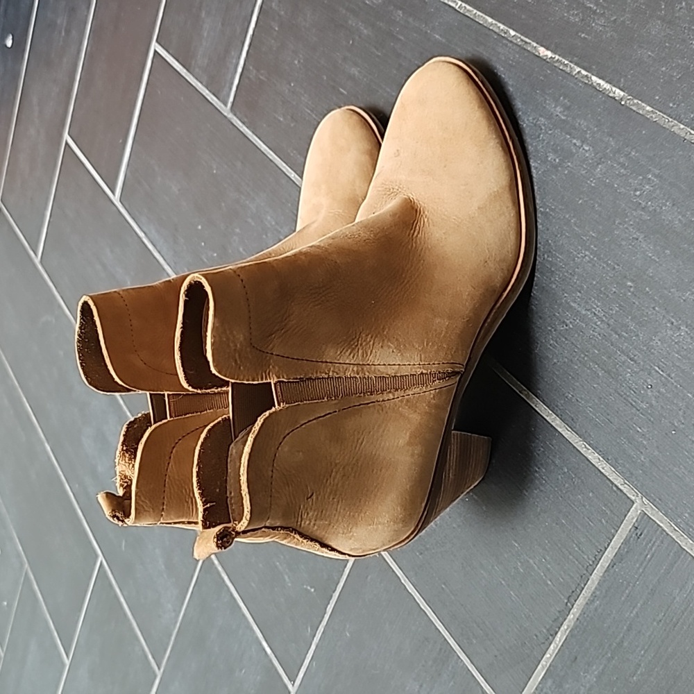 Women's booties
